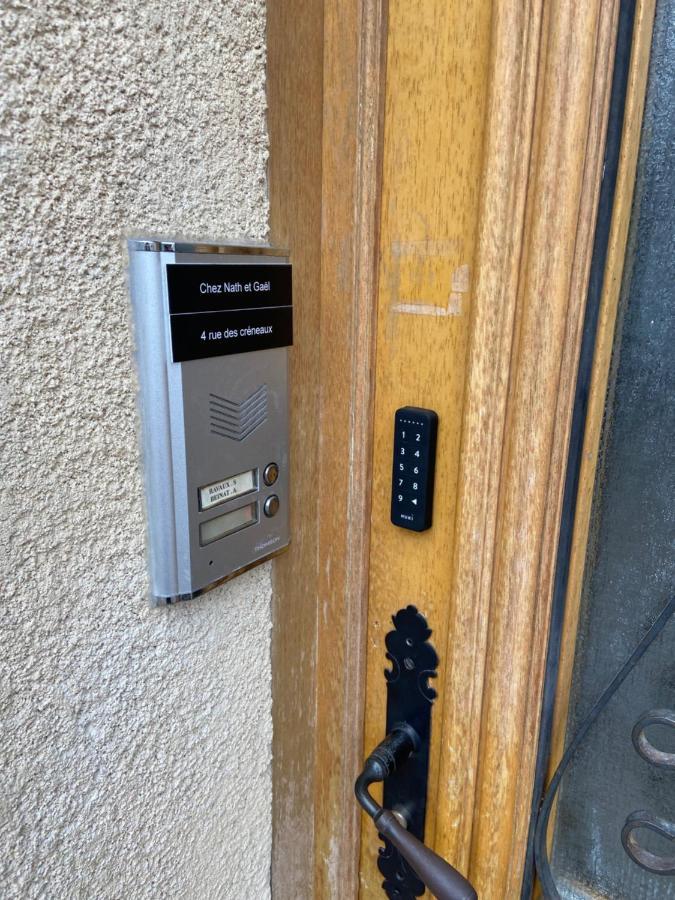 Appartement Cosy Face A La Basilique Saint Remi Reims Exterior photo